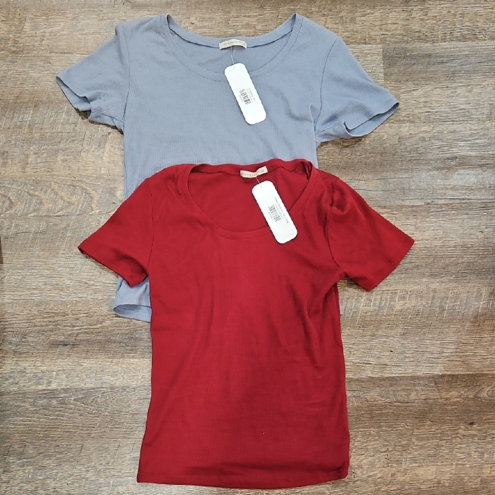 2/$25 NWT Boutique Active Basics Ribbed Tee